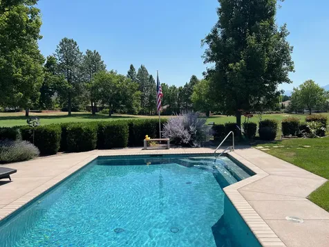 287 Island Pointe Drive Medford OR 97504