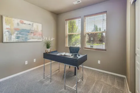 1077 SE 6th Street Bend OR 97702
