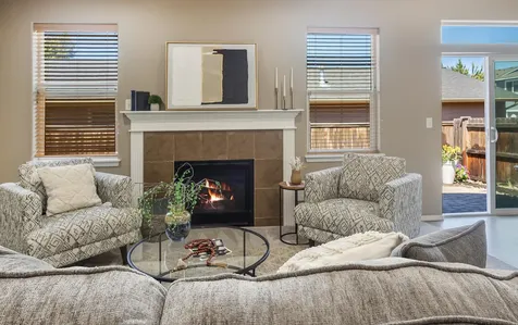 1077 SE 6th Street Bend OR 97702