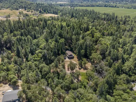 3300 - Amber Lane Grants Pass OR 97527