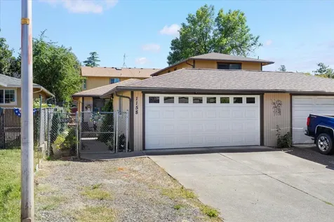 1158 Skeeters Lane Medford OR 97504