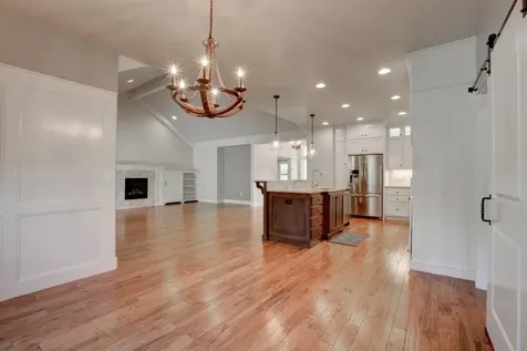 3767 Sunleaf Avenue Medford OR 97504