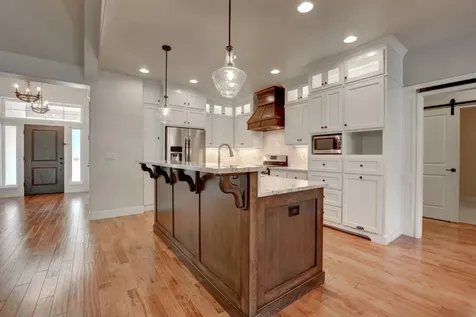 3767 Sunleaf Avenue Medford OR 97504