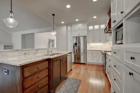 3767 Sunleaf Avenue Medford OR 97504