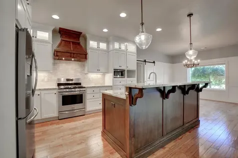3767 Sunleaf Avenue Medford OR 97504
