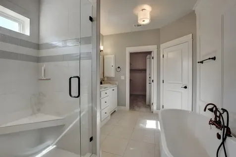 3767 Sunleaf Avenue Medford OR 97504