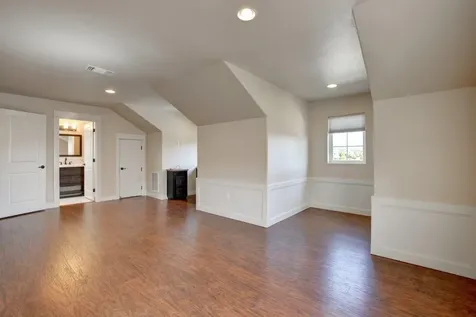 3767 Sunleaf Avenue Medford OR 97504