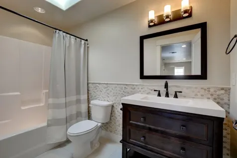 3767 Sunleaf Avenue Medford OR 97504