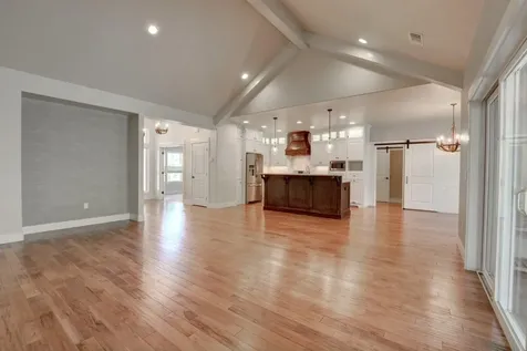 3767 Sunleaf Avenue Medford OR 97504