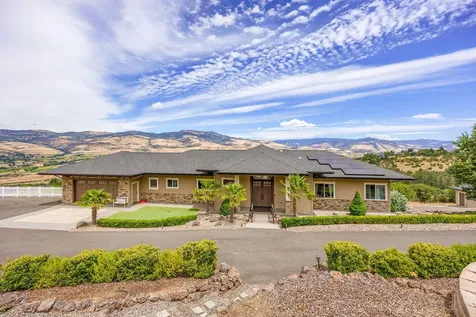 1900 Ashland Mine Road Ashland OR 97520