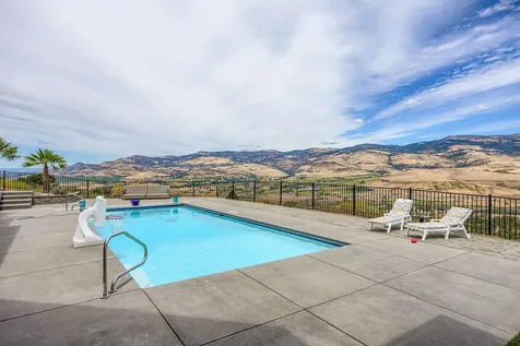 1900 Ashland Mine Road Ashland OR 97520