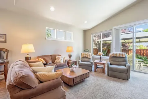 424 NW 29th Street Redmond OR 97756