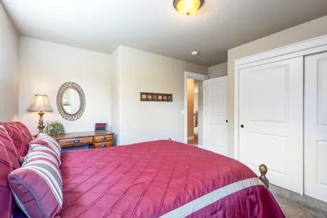 424 NW 29th Street Redmond OR 97756
