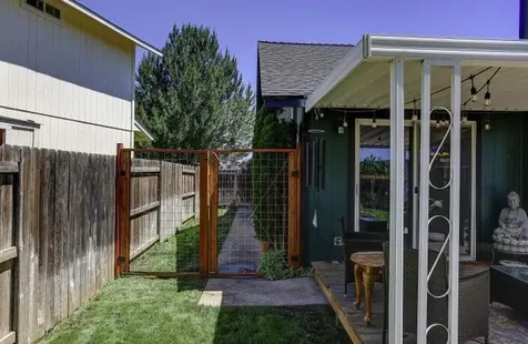 2250 NW Jackpine Court Redmond OR 97756