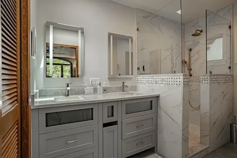 148 N Wightman Street Ashland OR 97520