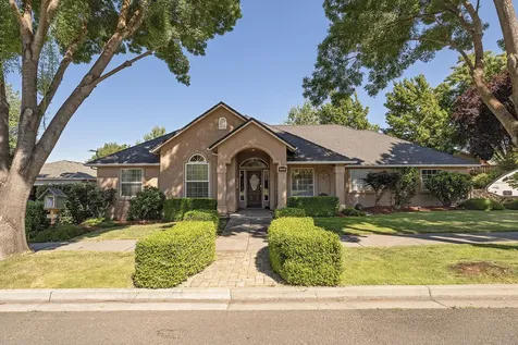 2909 Farmington Avenue Medford OR 97504