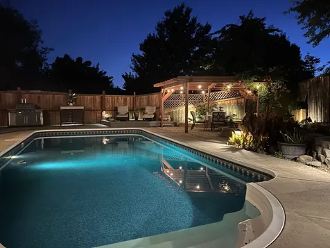 2909 Farmington Avenue Medford OR 97504