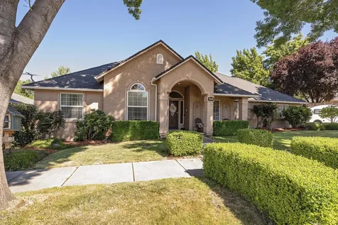 2909 Farmington Avenue Medford OR 97504