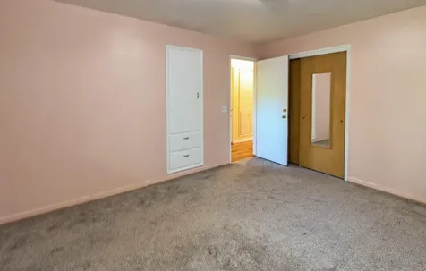 1901 Stratford Avenue Medford OR 97504