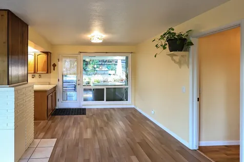 1901 Stratford Avenue Medford OR 97504