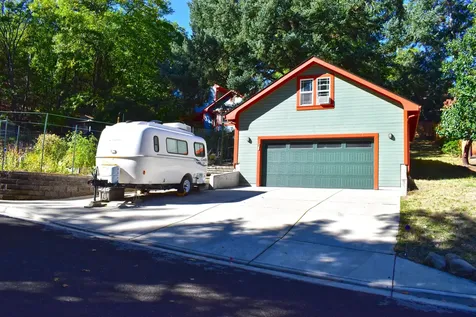 955 Penny Drive Ashland OR 97520