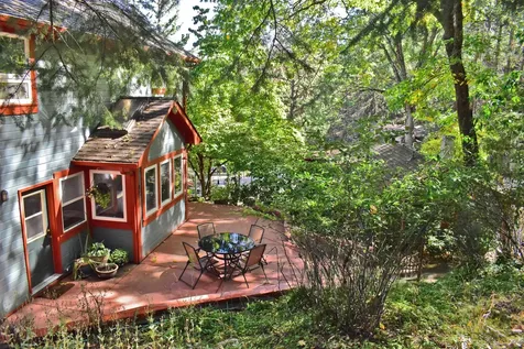 955 Penny Drive Ashland OR 97520