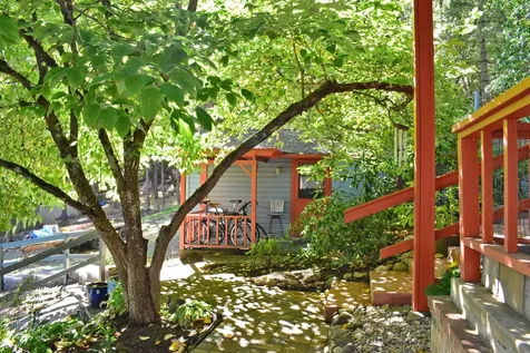955 Penny Drive Ashland OR 97520