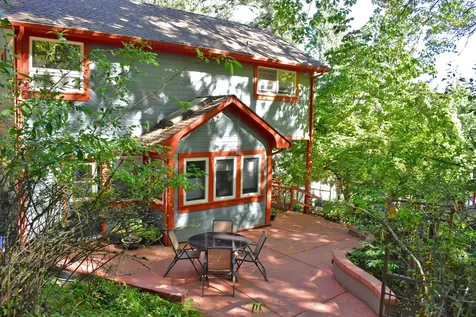 955 Penny Drive Ashland OR 97520