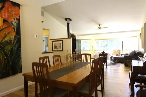955 Penny Drive Ashland OR 97520