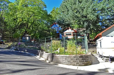 955 Penny Drive Ashland OR 97520