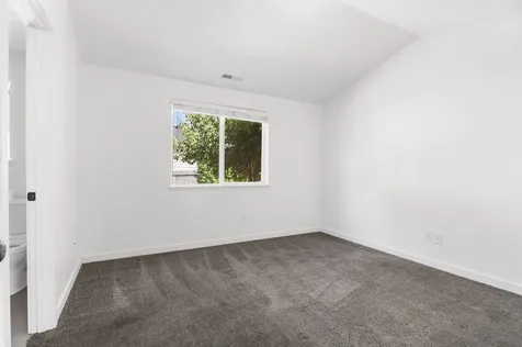 61065 Larkspur Loop Bend OR 97702