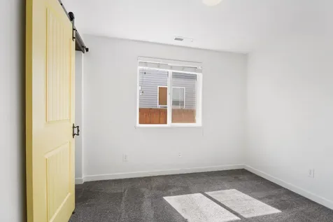 61065 Larkspur Loop Bend OR 97702