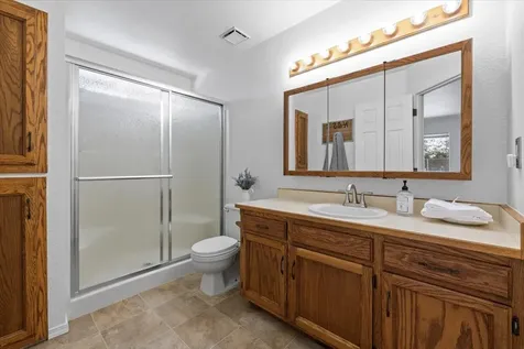 1687 Leonard Road Grants Pass OR 97527