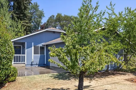1687 Leonard Road Grants Pass OR 97527