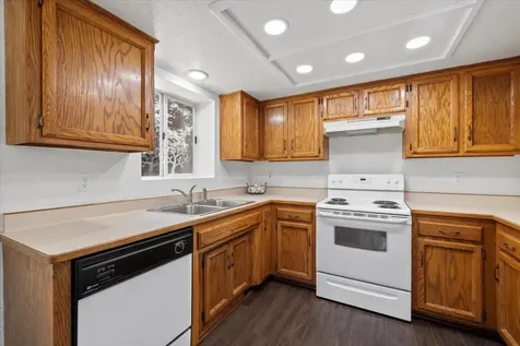 1687 Leonard Road Grants Pass OR 97527