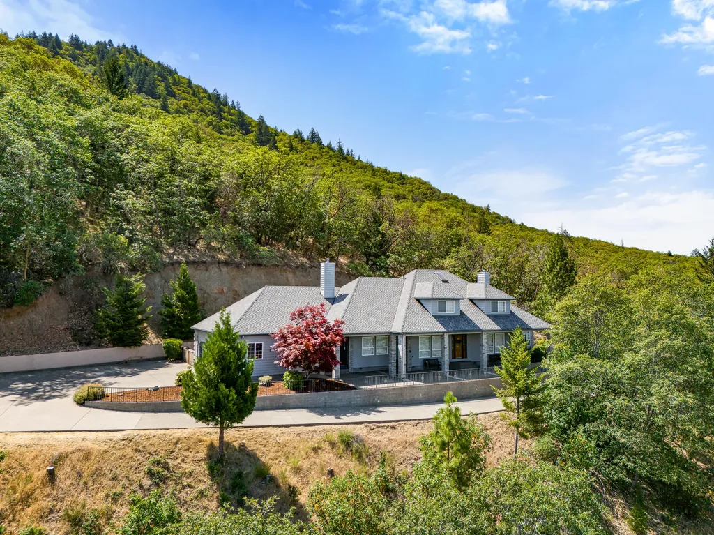 180 Malone Way Grants Pass OR 97527