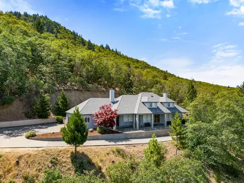 180 Malone Way Grants Pass OR 97527