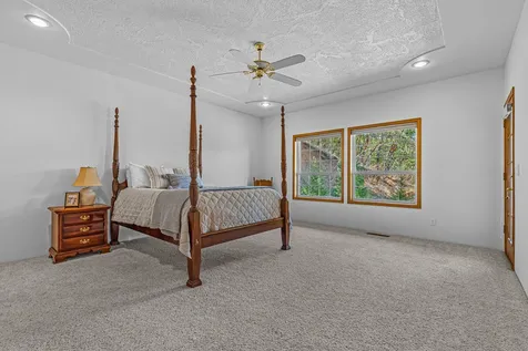 180 Malone Way Grants Pass OR 97527