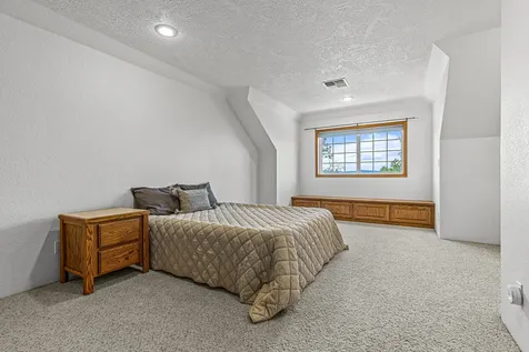 180 Malone Way Grants Pass OR 97527