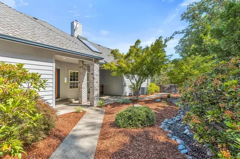180 Malone Way Grants Pass OR 97527