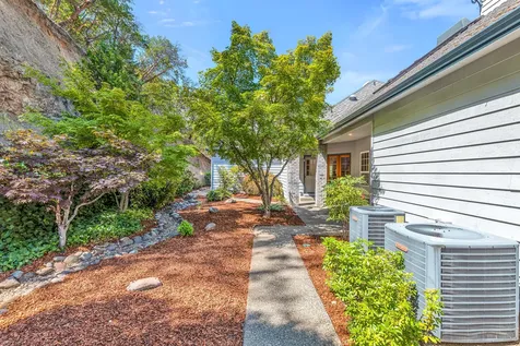 180 Malone Way Grants Pass OR 97527