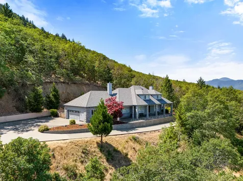 180 Malone Way Grants Pass OR 97527