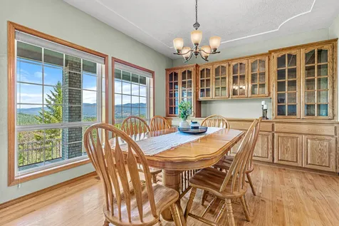180 Malone Way Grants Pass OR 97527