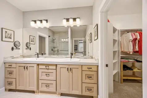 3969 Sunleaf Avenue Medford OR 97504