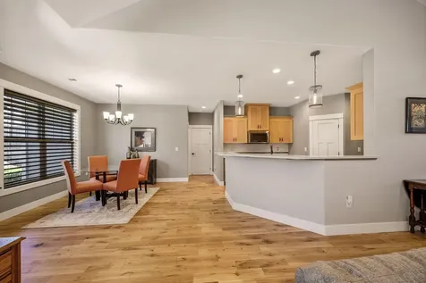 3969 Sunleaf Avenue Medford OR 97504