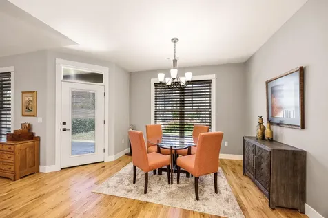 3969 Sunleaf Avenue Medford OR 97504