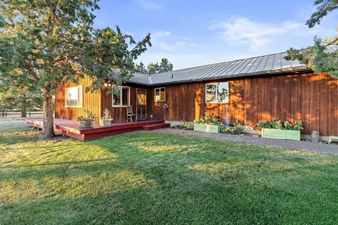 1594 SW Bent Loop Powell Butte OR 97753