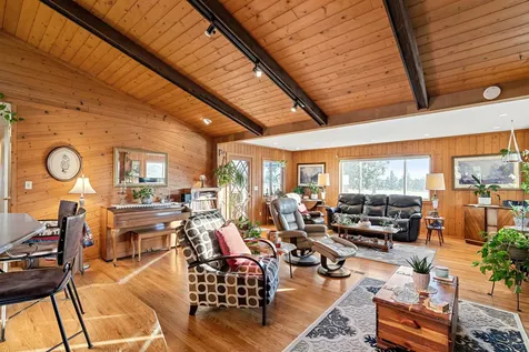 1594 SW Bent Loop Powell Butte OR 97753