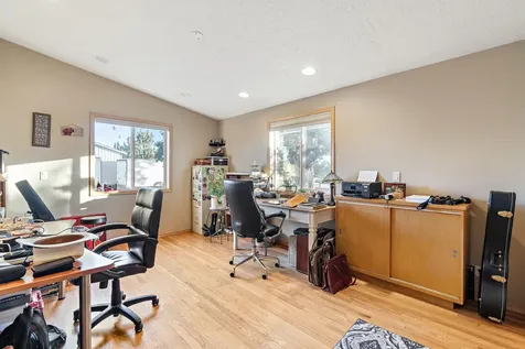 1594 SW Bent Loop Powell Butte OR 97753