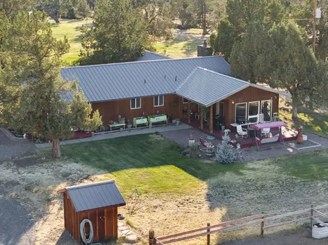1594 SW Bent Loop Powell Butte OR 97753